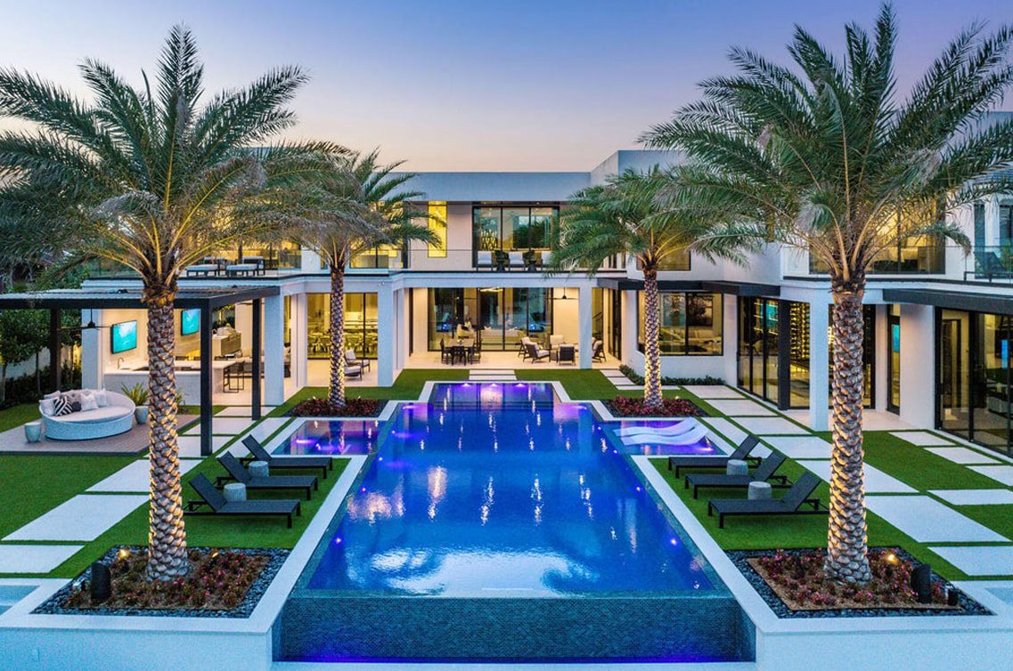 Luxury Swimming Pool Services in Dubai